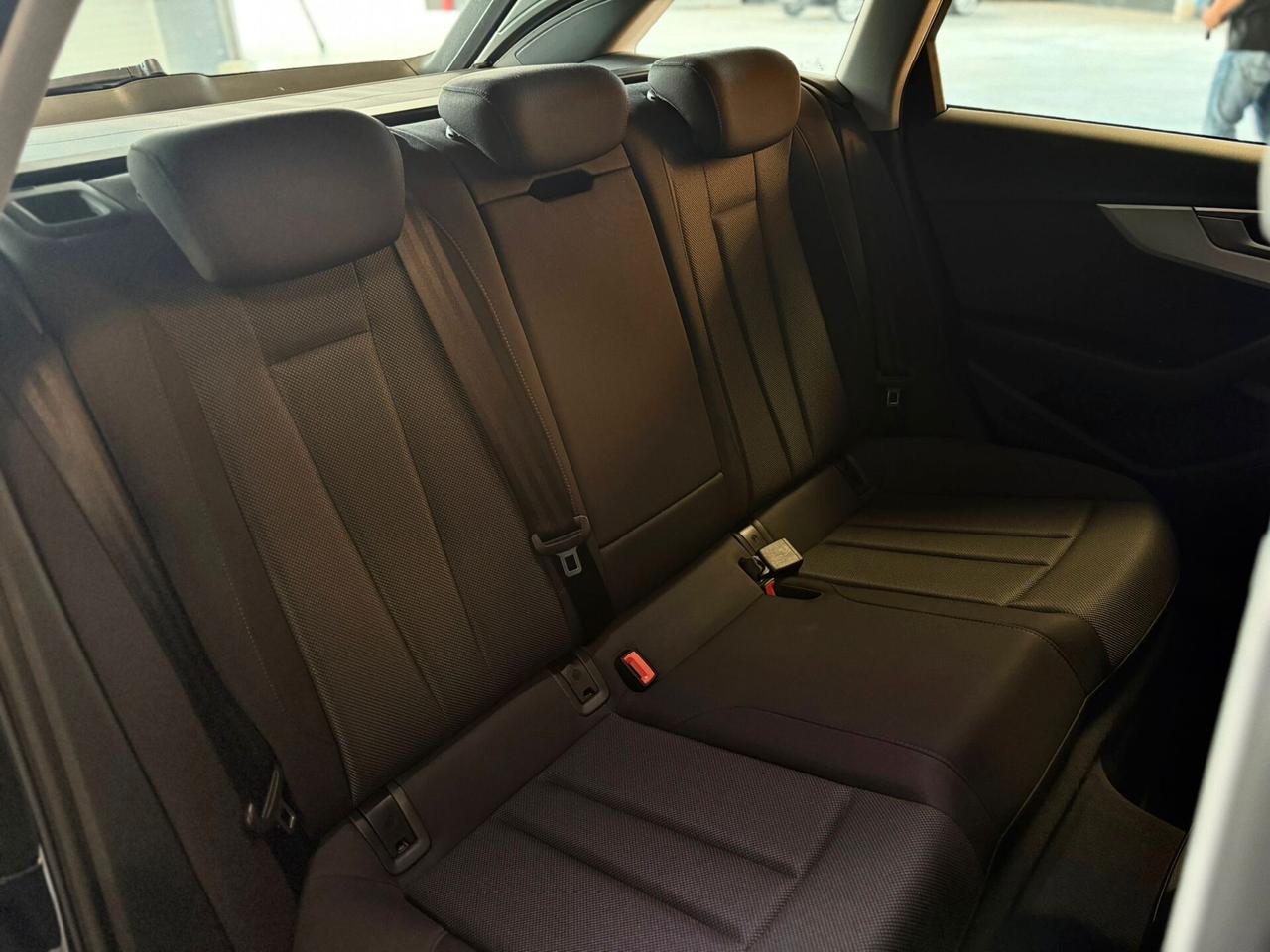 Audi A4 allroad 40 TDI 204 CV S tronic Business