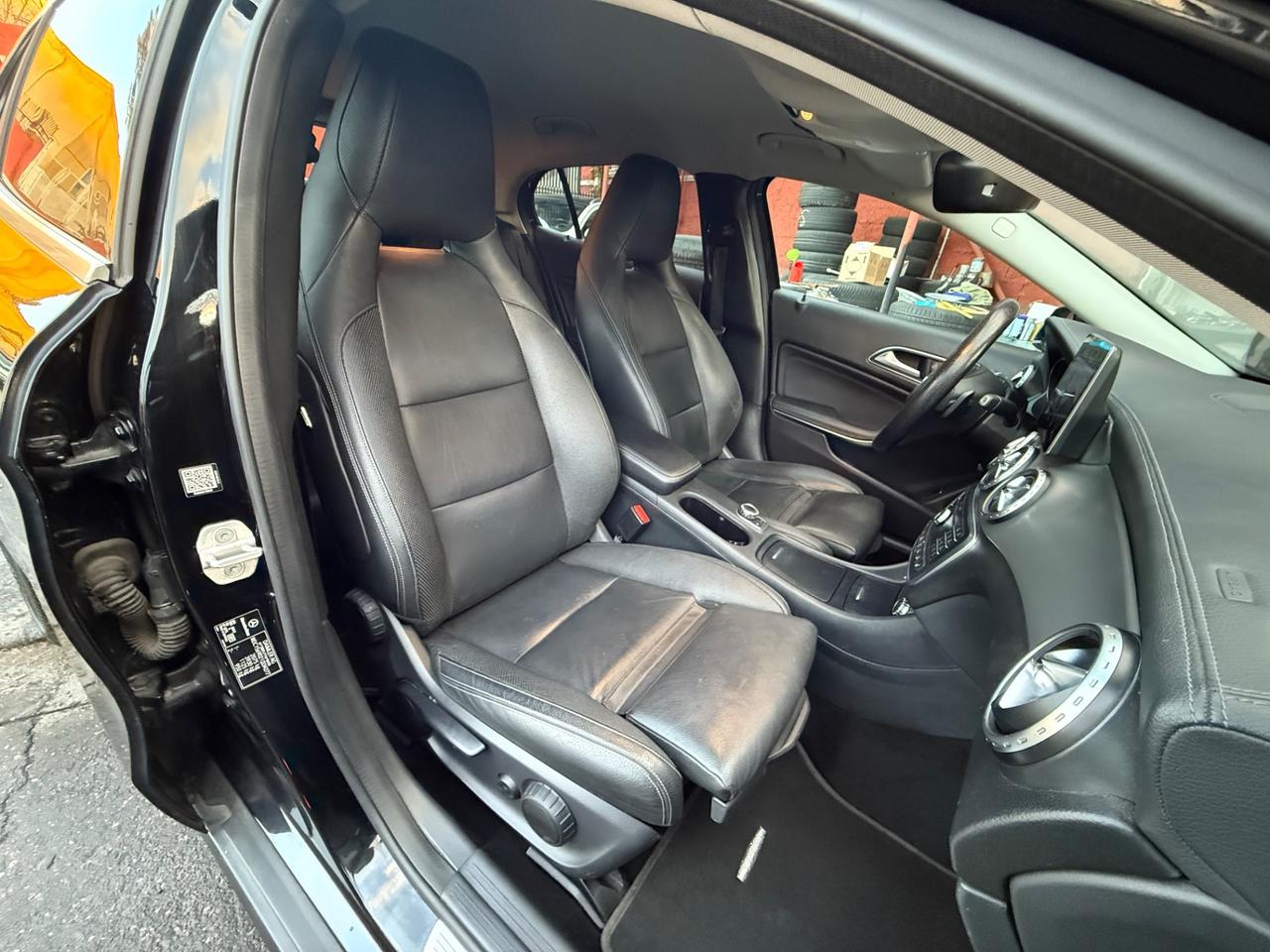 GLA 200 CDI 4matic-Automatic Sport-rate-unipro-permute