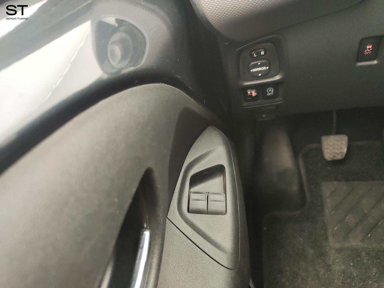 PEUGEOT 108 - VTi 72 S&S 5 porte Allure
