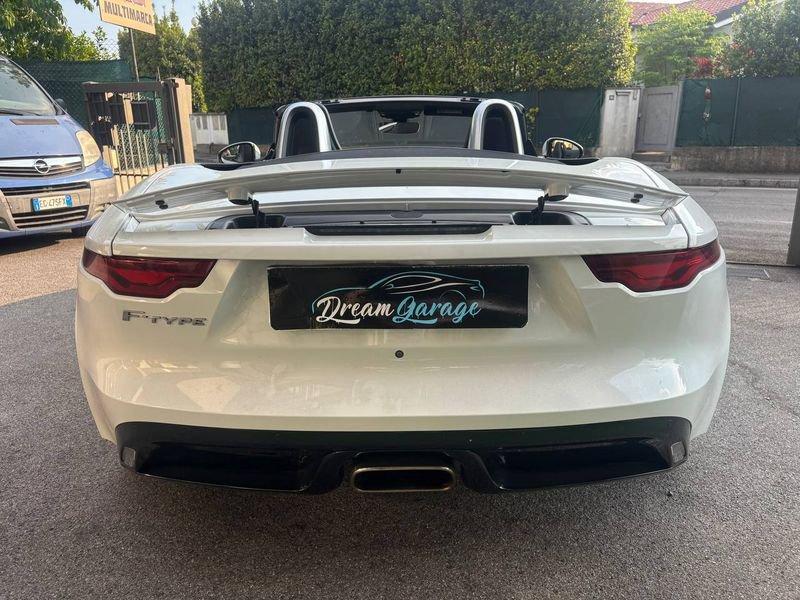 Jaguar F-Type CABRIO R-DYNAMIC 2.0 Benzina 300cv