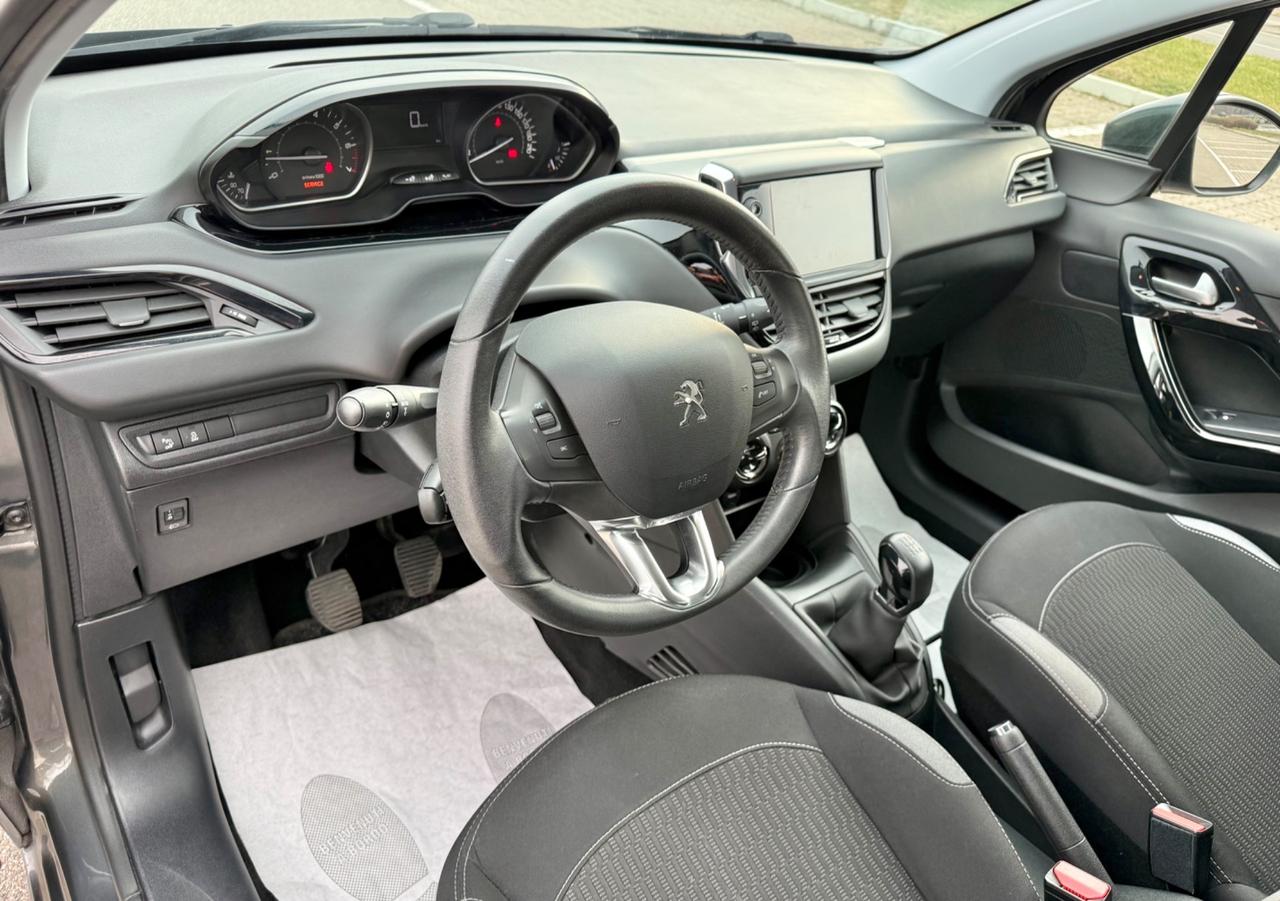 Peugeot 208 PureTech 82Cv 5P*Cerchi*Internet Connect