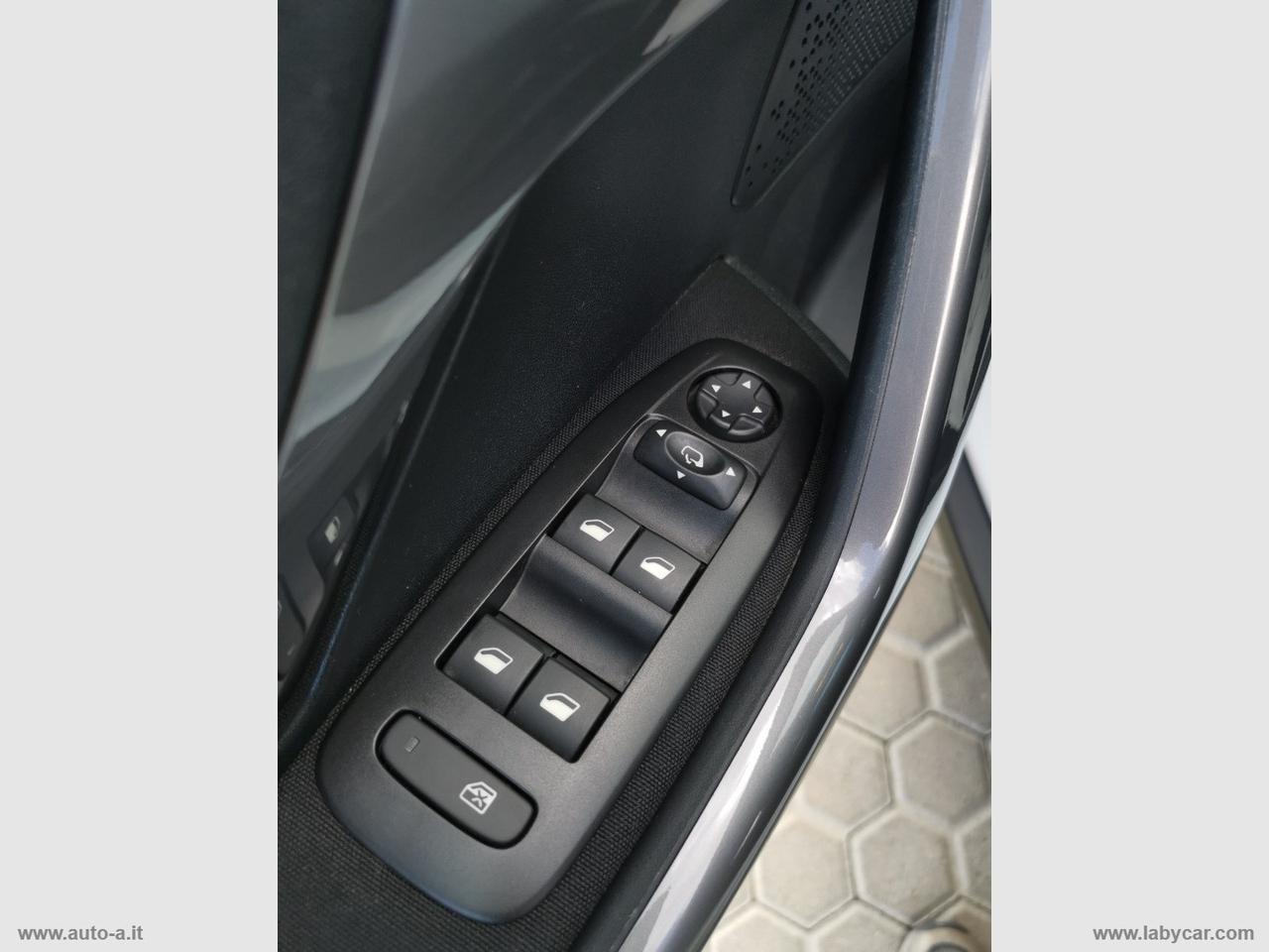 PEUGEOT 2008 BlueHDi 100 Active