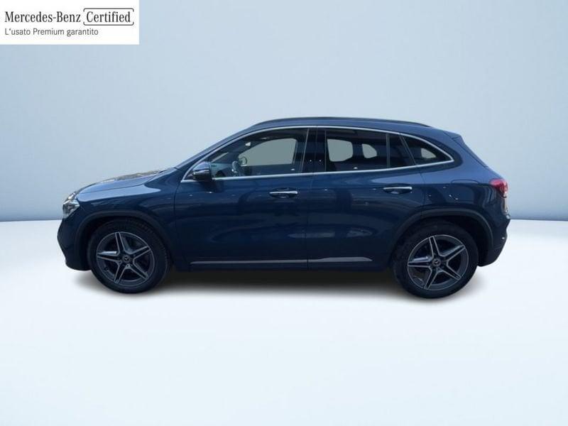 Mercedes-Benz GLA 200 D PREMIUM AUTO