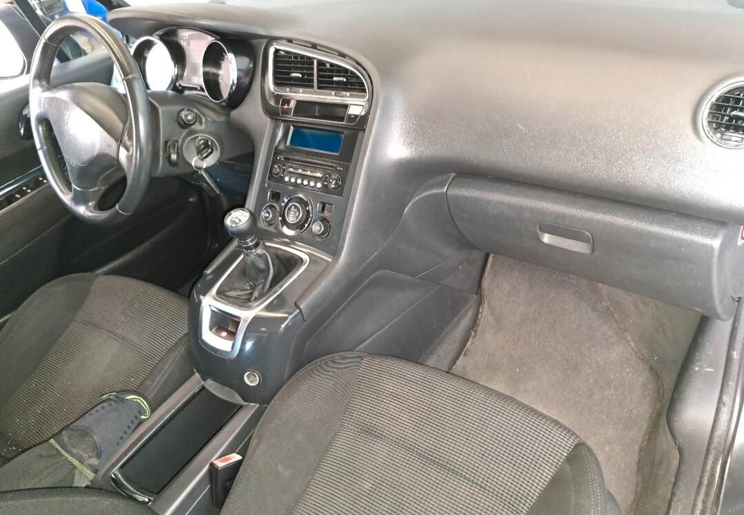 Peugeot 5008 2.0 HDi 150CV Tecno 7 posti