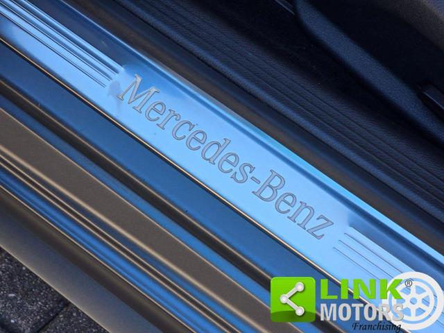 MERCEDES-BENZ C 220 d FULL 4Matic Coupé Premium Plus AMG Night 194 CV