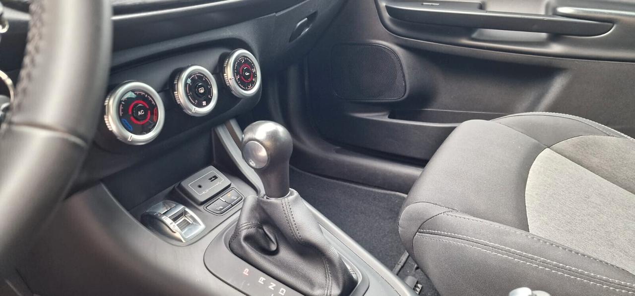 Alfa Romeo Giulietta 1.6 JTDm TCT 120 CV Super UNICO PROPRIETARIO