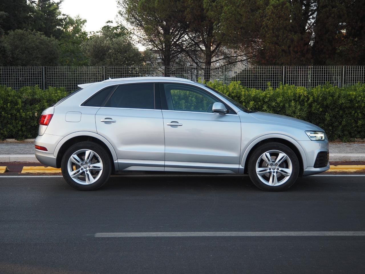 Audi Q3 2.0 TDI 120 CV S tronic Sport