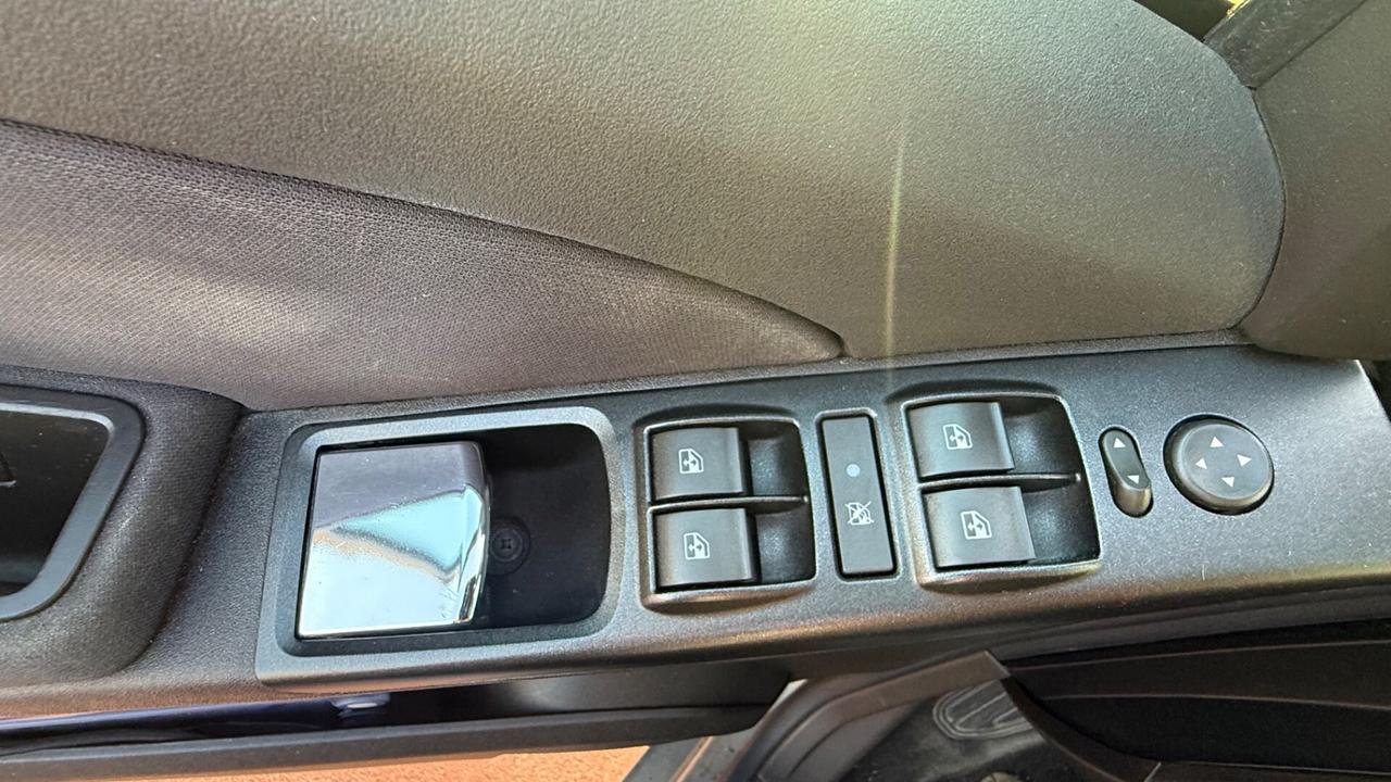 Lancia MUSA 1.4 16V Oro Plus + GPL