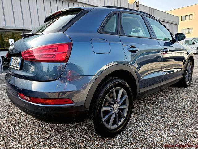 AUDI Q3 2.0 TDI 150 CV Business