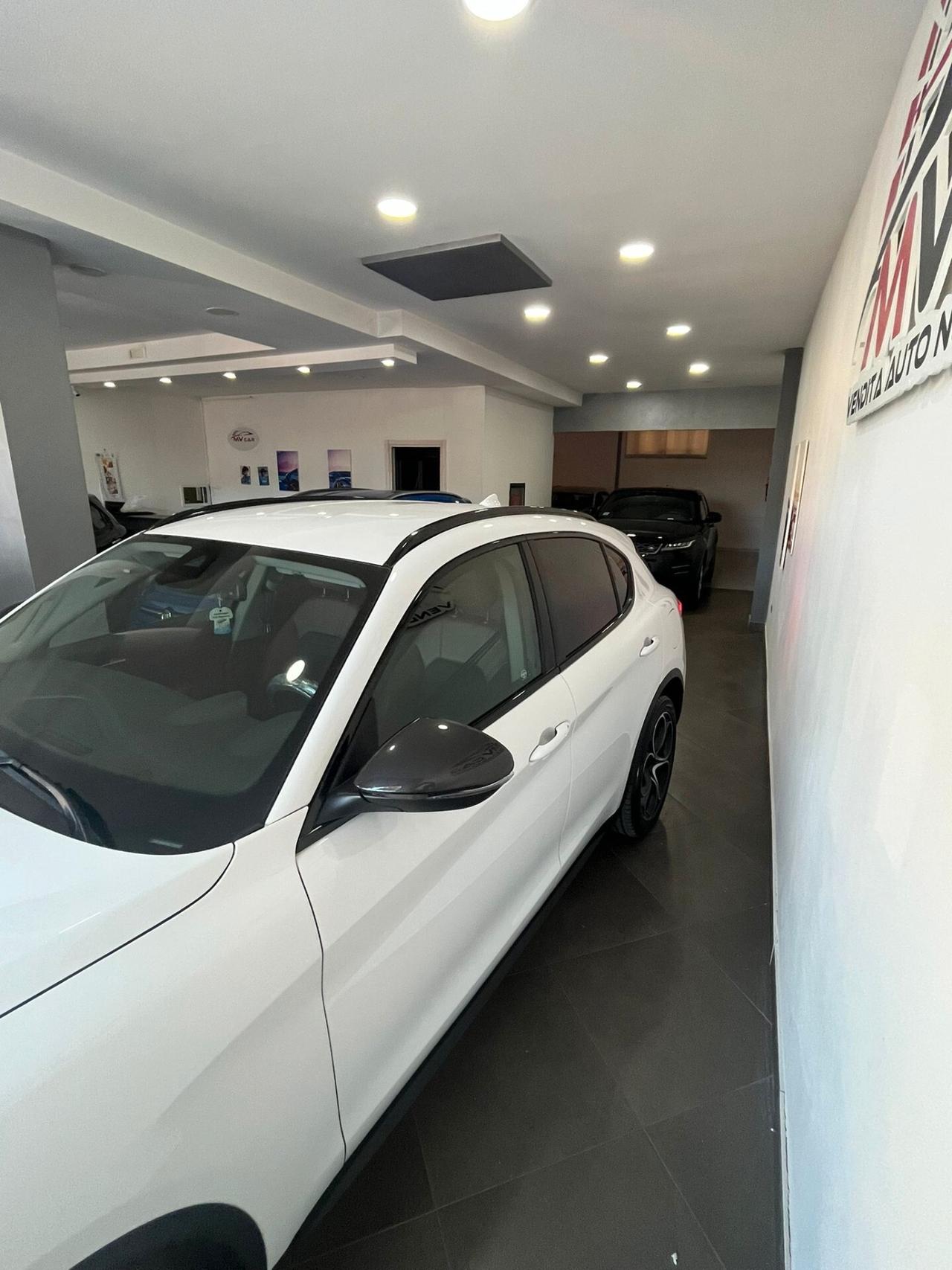 Alfa Romeo Stelvio 2.2 Turbodiesel 210 CV AT8 Q4 Super