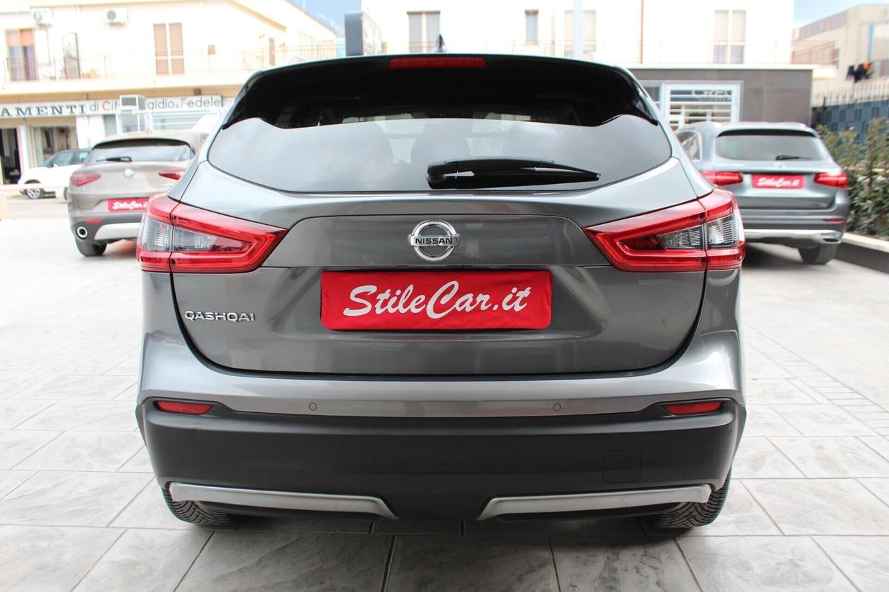 Nissan Qashqai 1.5 dCi N-Connecta