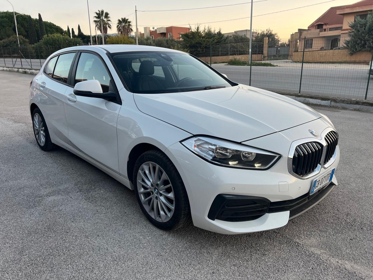 Bmw 118d 150cv Advantage 2020