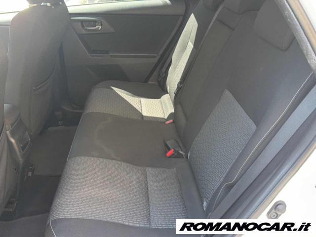 TOYOTA Auris 1.8 Hybrid Active Plus