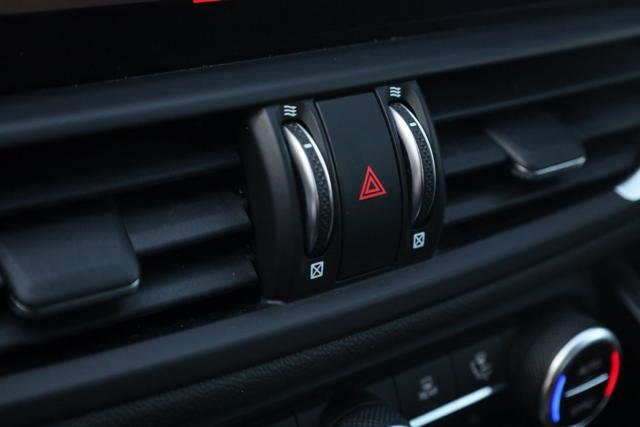 ALFA ROMEO Giulia 2.2 Turbodiesel 210 CV AT8 AWD Q4 Veloce