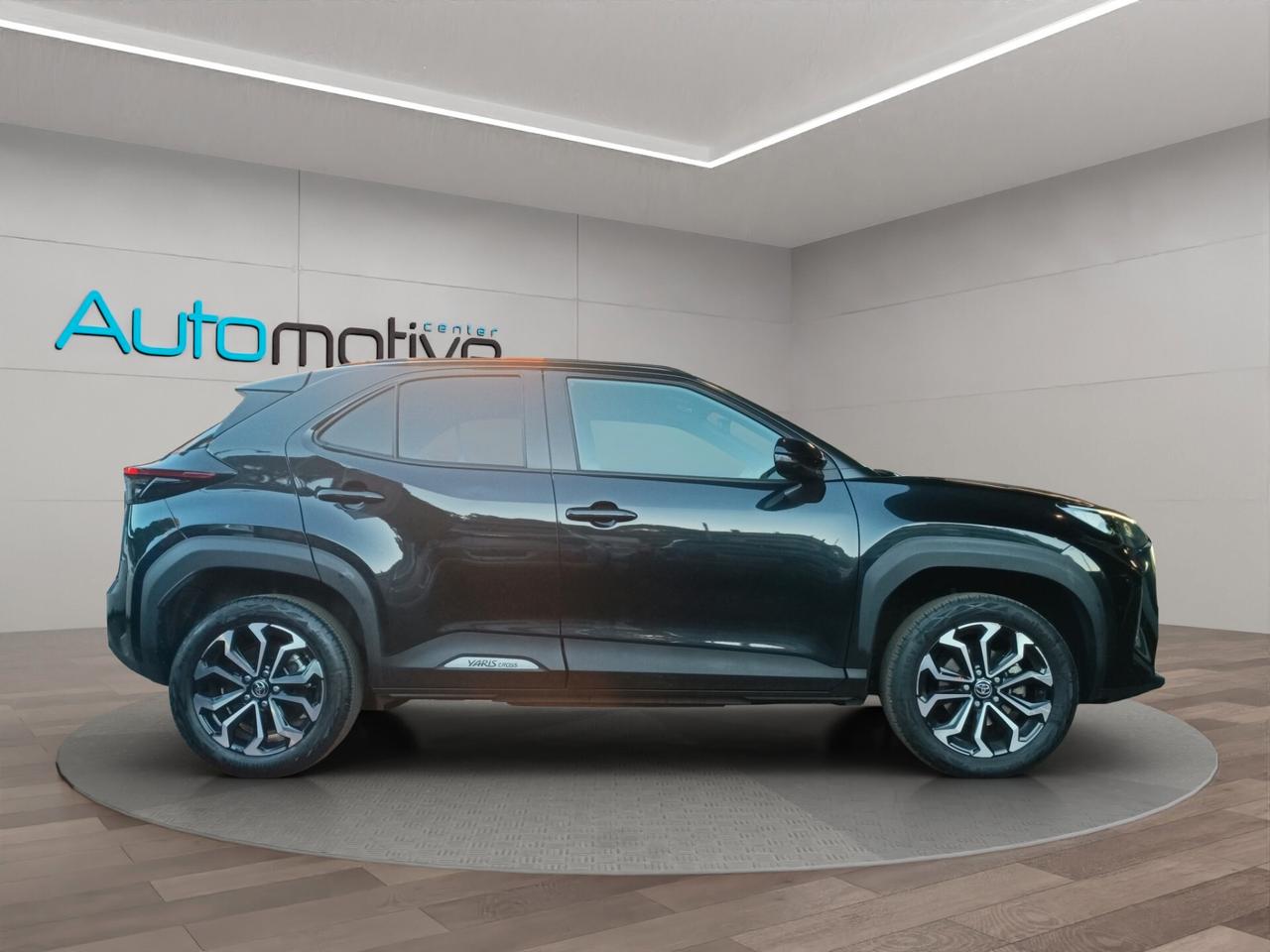 Toyota Yaris Cross 1.5 Hybrid 5p. E-CVT Trend