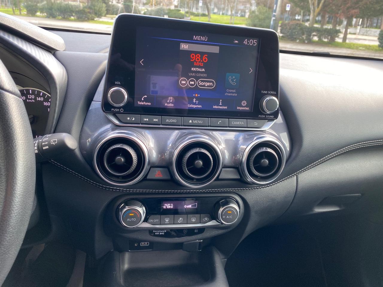 Nissan Juke 1.0 DIG-T 114 CV N-Connecta