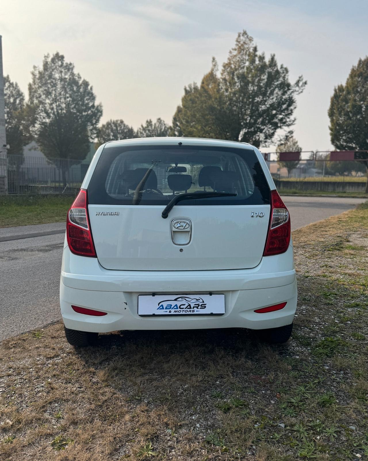 Hyundai i10 51kw E5 Benz *Cinghia sostituita*tagliandi certificati*