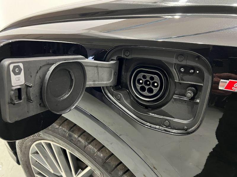 Audi Q3 Q3 45 TFSI S tronic S line edition