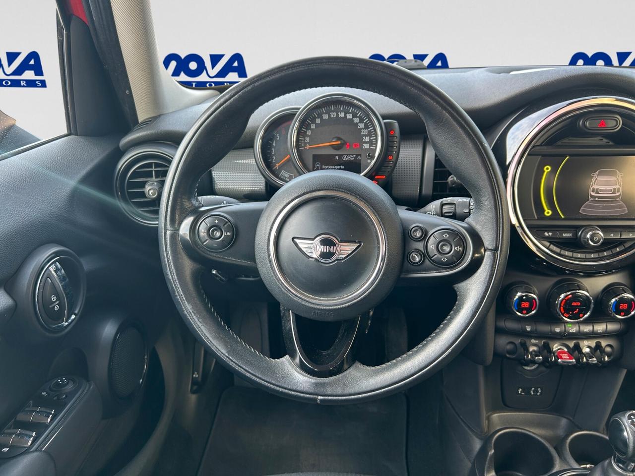 Mini 1.5 Cooper D Business 5 porte OK NEOPATENTATI NAVY