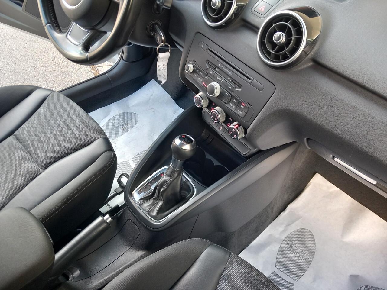 Audi A1 1.6 TDI S tronic SPB SLINE