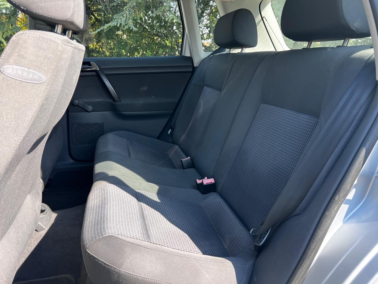 Volkswagen Polo 1.4 16V 5p. Trendline
