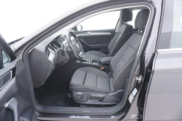 Volkswagen Passat Business DSG BR242073 2.0 Diesel 150CV