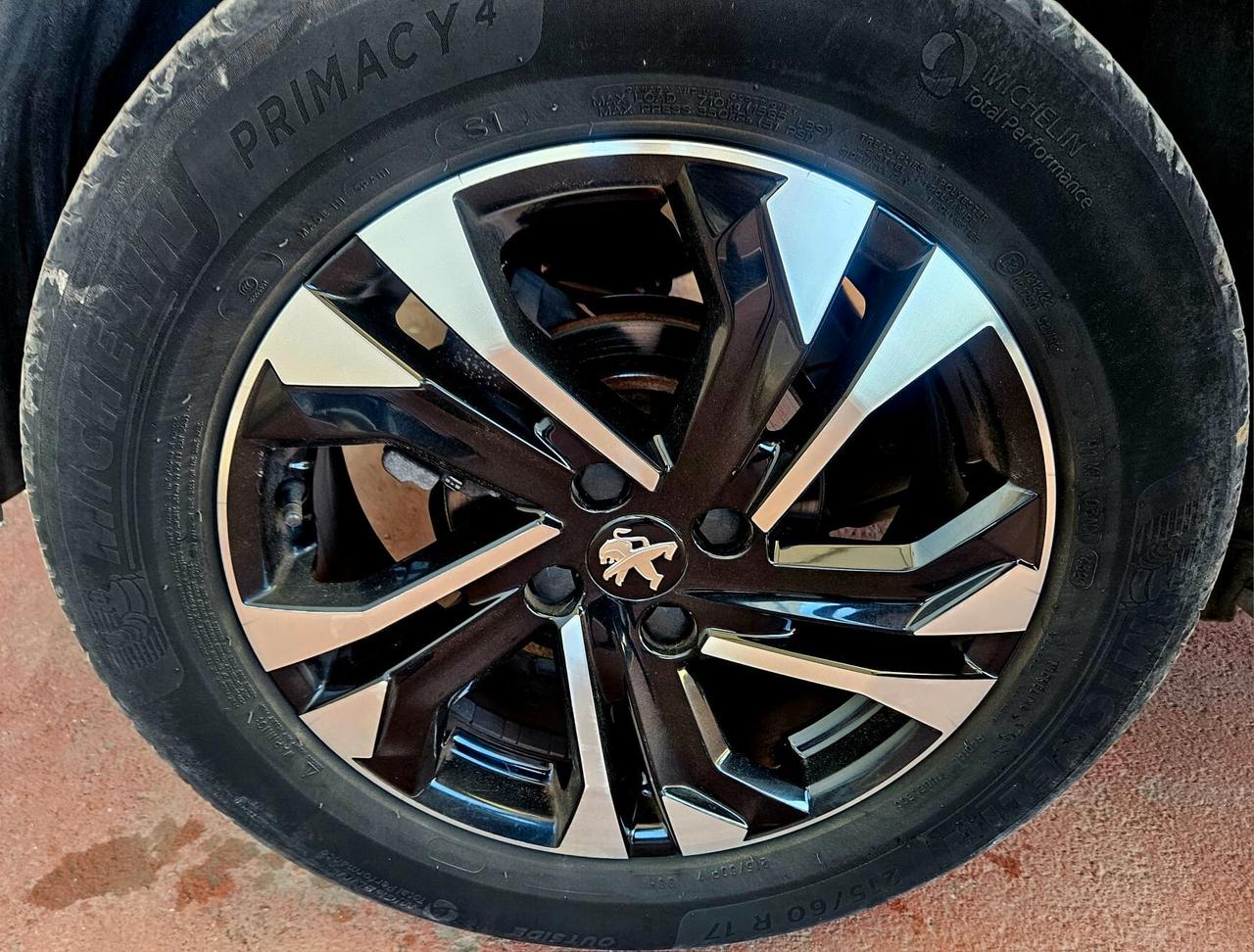 Peugeot 2008 BlueHDi 100 S&S GT Line