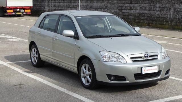 TOYOTA Corolla 1.4 D-4D M-MT 5p, Automatica, Sol, 90cv, Garanzia.