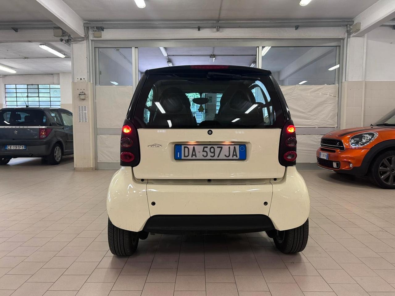 Smart ForTwo 700 coupé passion (45 kW)