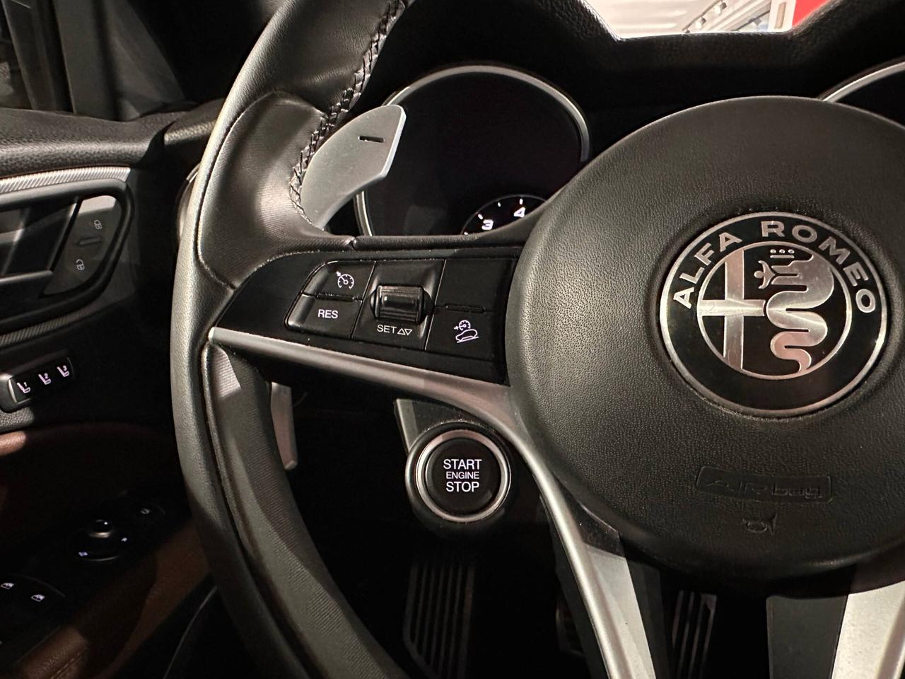 Alfa Romeo Stelvio 2.2 T 210CV AT8 Q4 Lusso