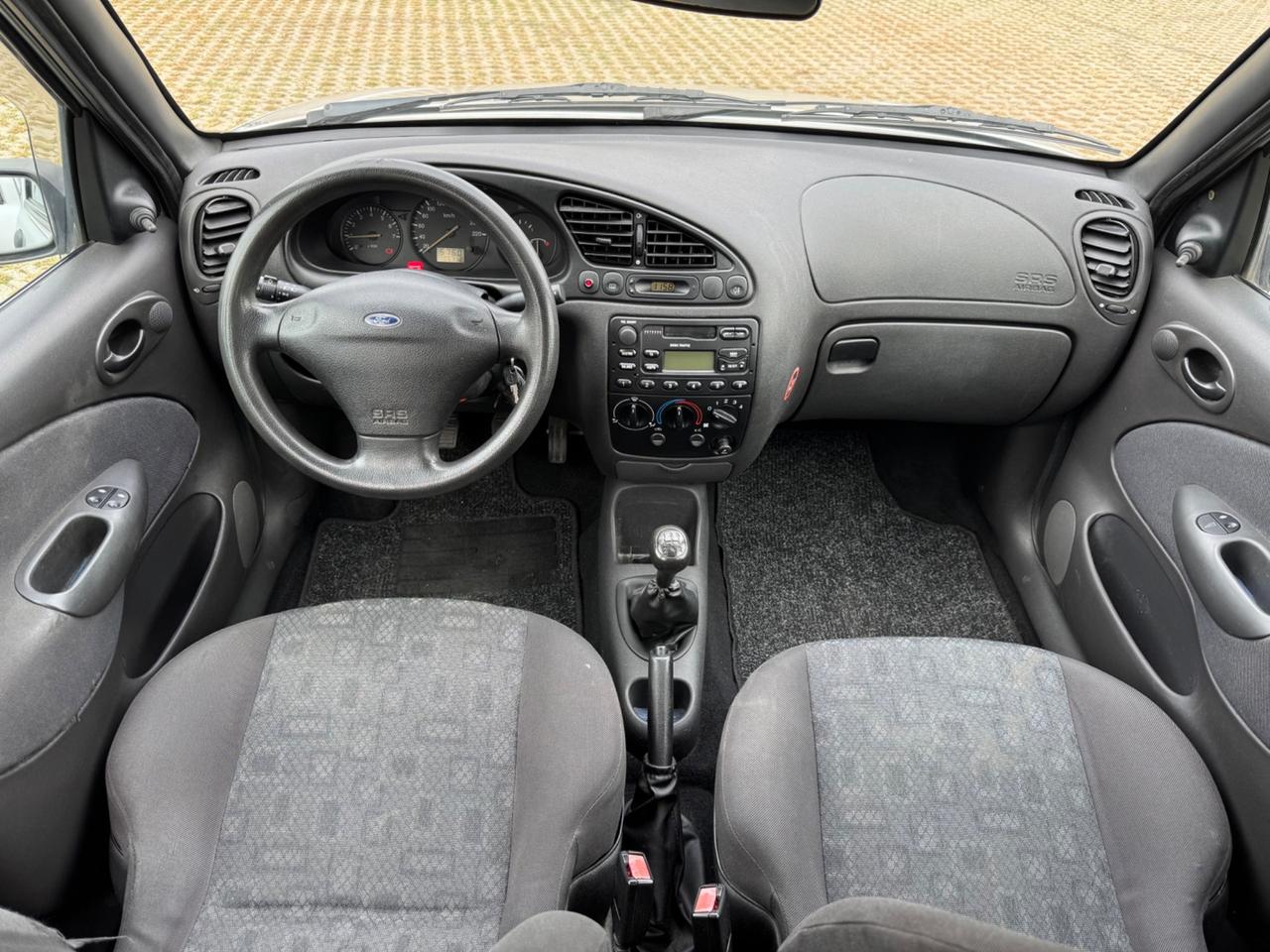 Ford Fiesta 1.2i 16V cat 5 porte Four