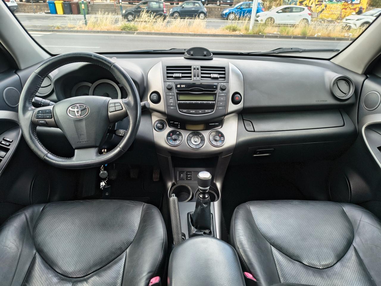 TOYOTA RAV4 LUXURY 2.2 DIESEL ANNO 2009