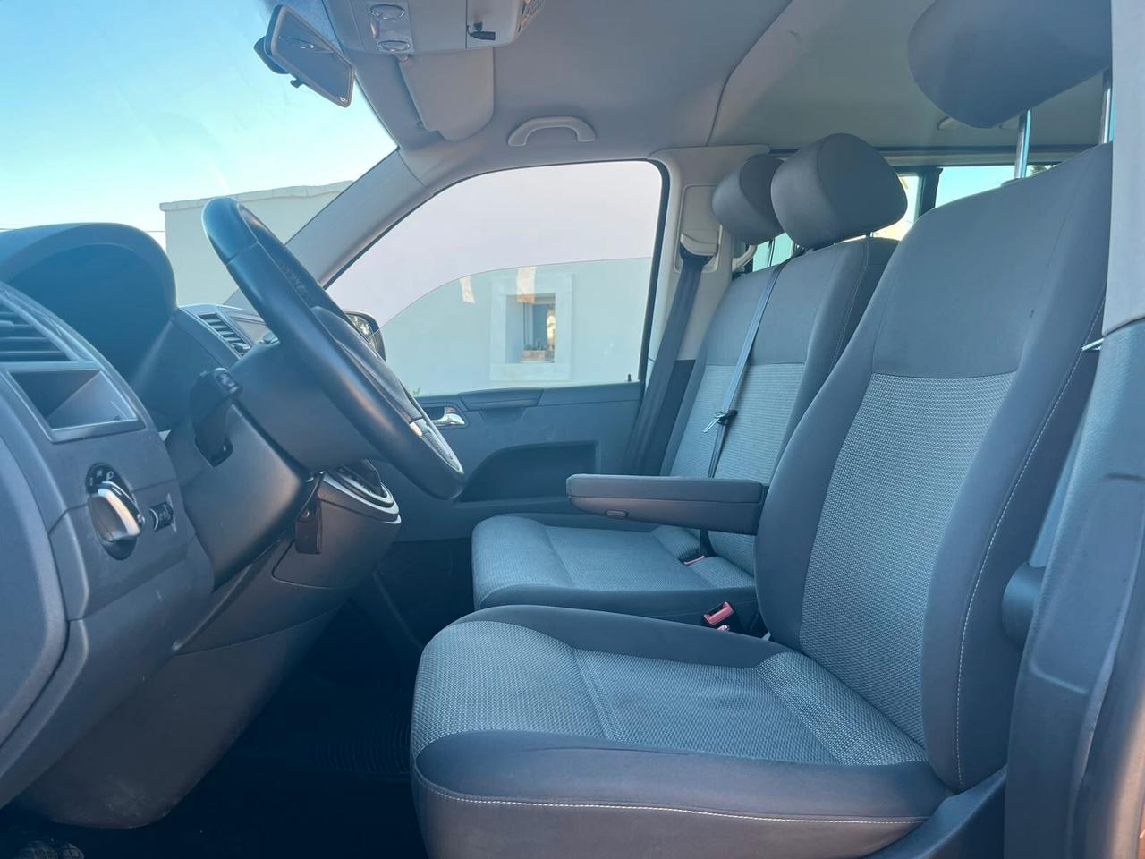Volkswagen Caravelle 2.0 TDi - 9 POSTI! - 2012