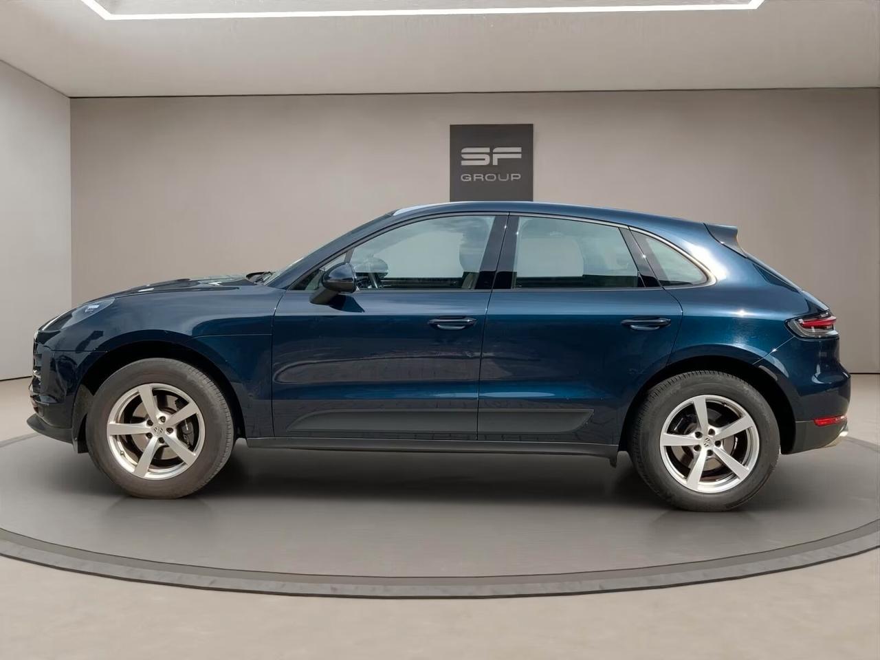 Porsche Macan 2.0 AUTO-NAVI-TETTO