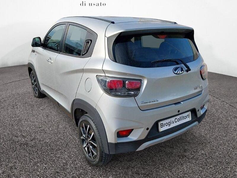 Mahindra KUV100 1.2 K8 FWD