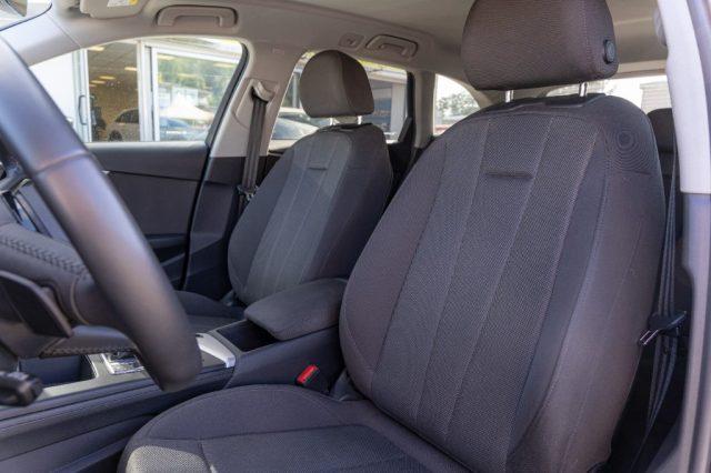 AUDI A4 Avant 35 TDI/163 CV S tronic S line edition