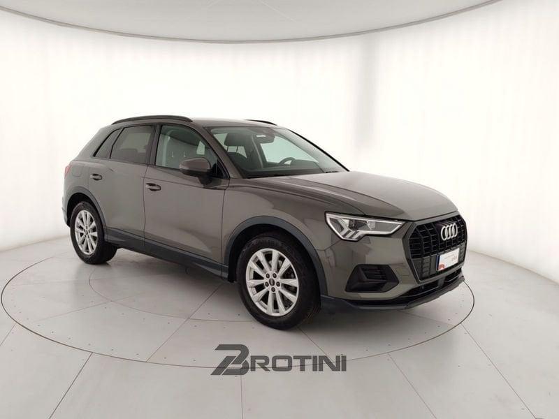 Audi Q3 2.0 35 TDI S Tronic Business Advanced