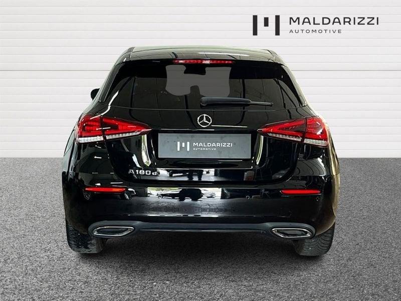 Mercedes-Benz Classe A - W177 2018 A 180 d Sport auto