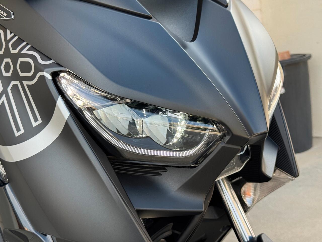 YAMAHA X-MAX 300 ABS IRON MAX 28CV