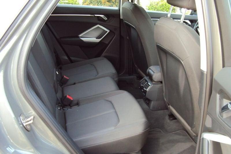 Audi Q3 40 TFSI quattro S tronic