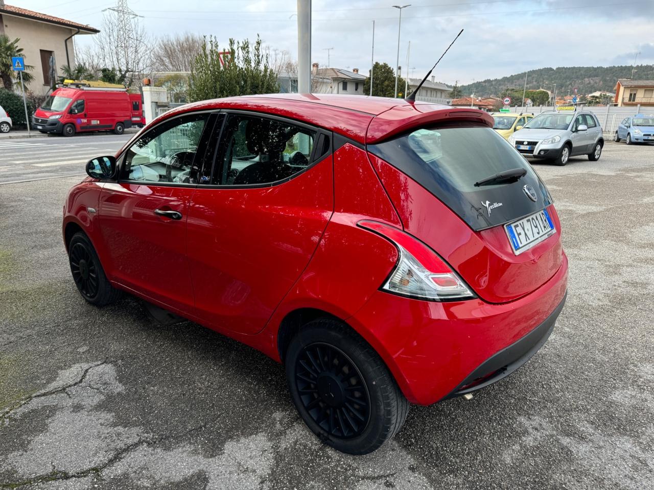 Lancia Ypsilon 1.2 69 CV 5 porte S&S Elefantino Blu