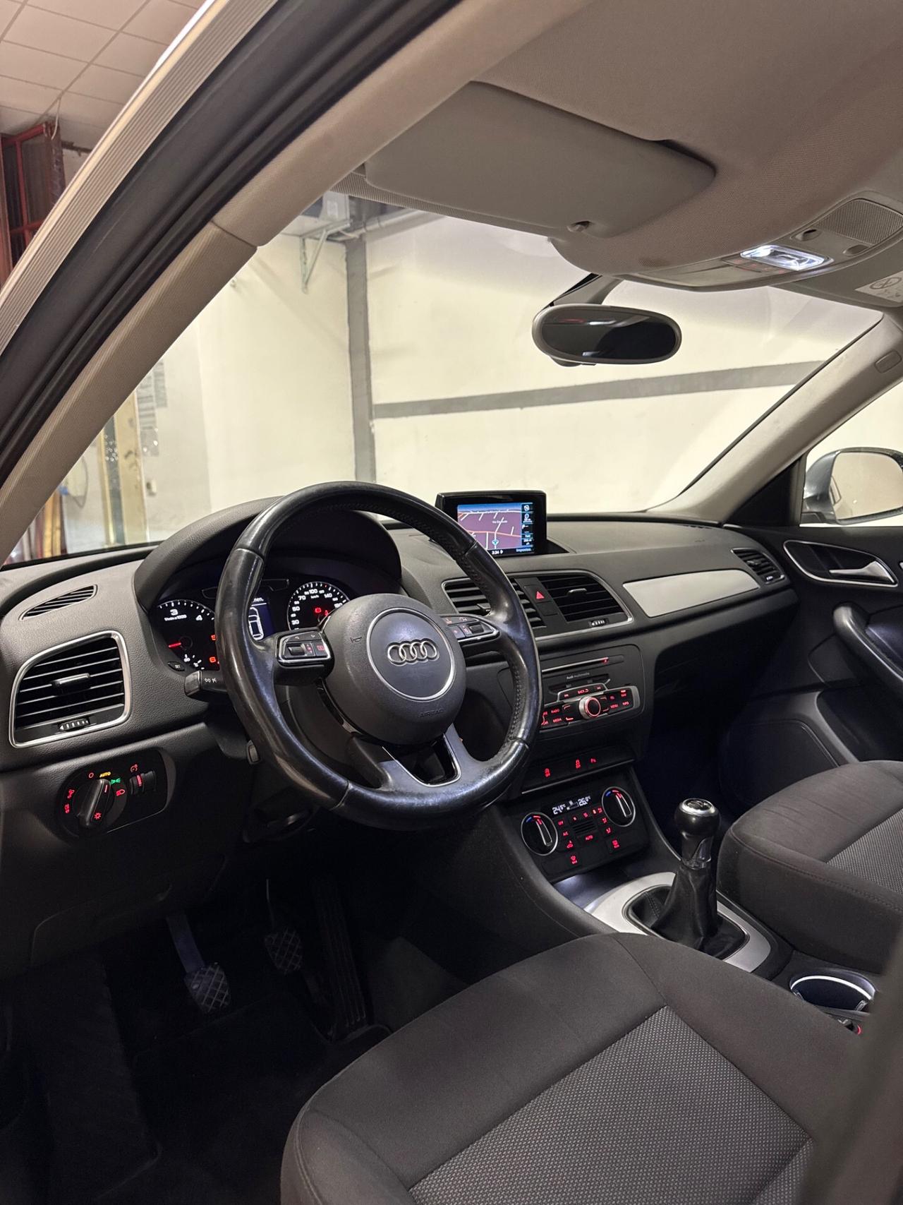 Audi Q3 2.0 TDI 120 CV