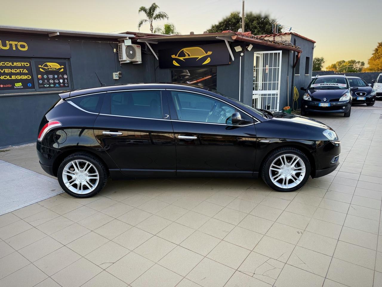 Lancia Delta 1.6 MJT DPF Selectronic Platinum