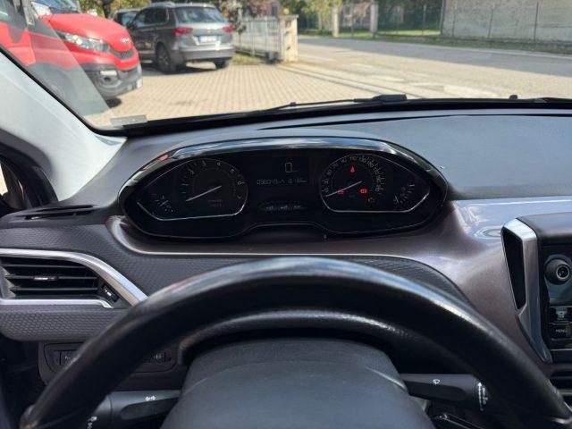PEUGEOT 2008 1° serie 1.2 VTi 82CV Allure OK NEOPATENTATO