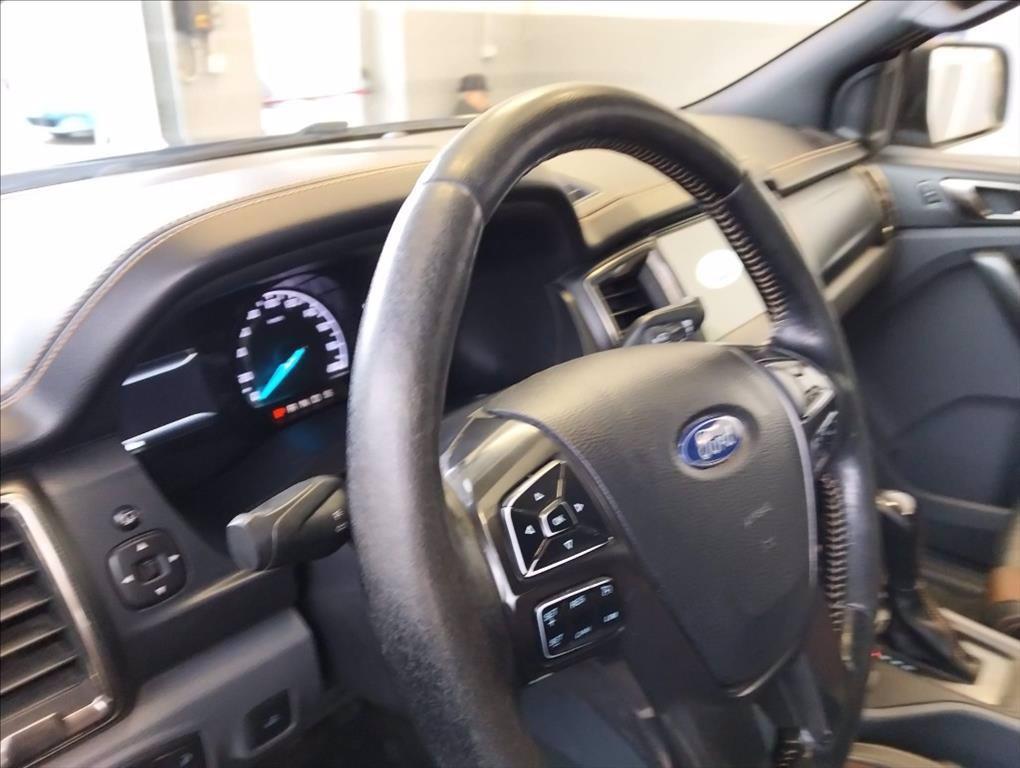 FORD Ranger 2.2 tdci double cab Wildtrak 160cv del 2018
