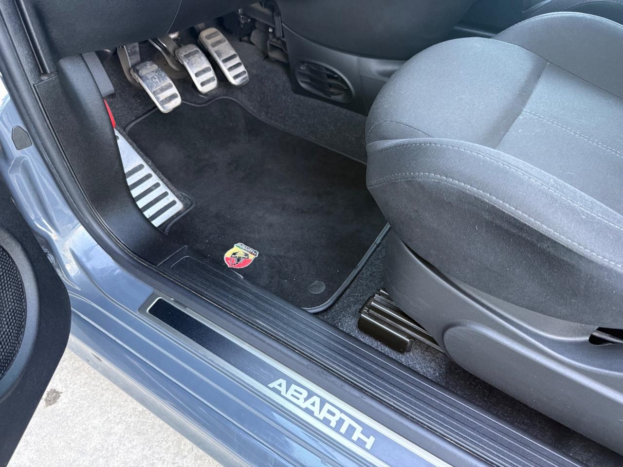 Abarth 595 1.4 Turbo T-Jet 145 CV
