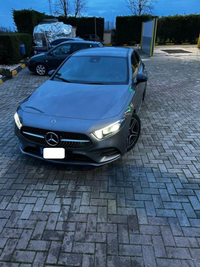 MERCEDES-BENZ A 180 d Automatic Premium AMG