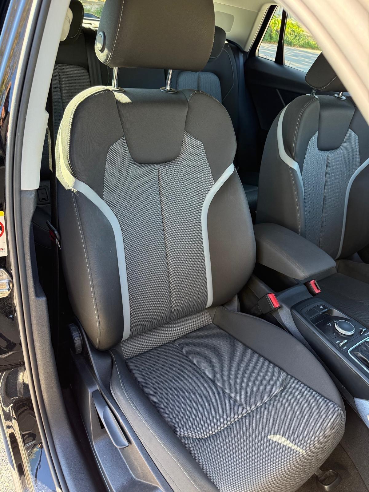 Audi Q2 1.6 TDI S tronic Business