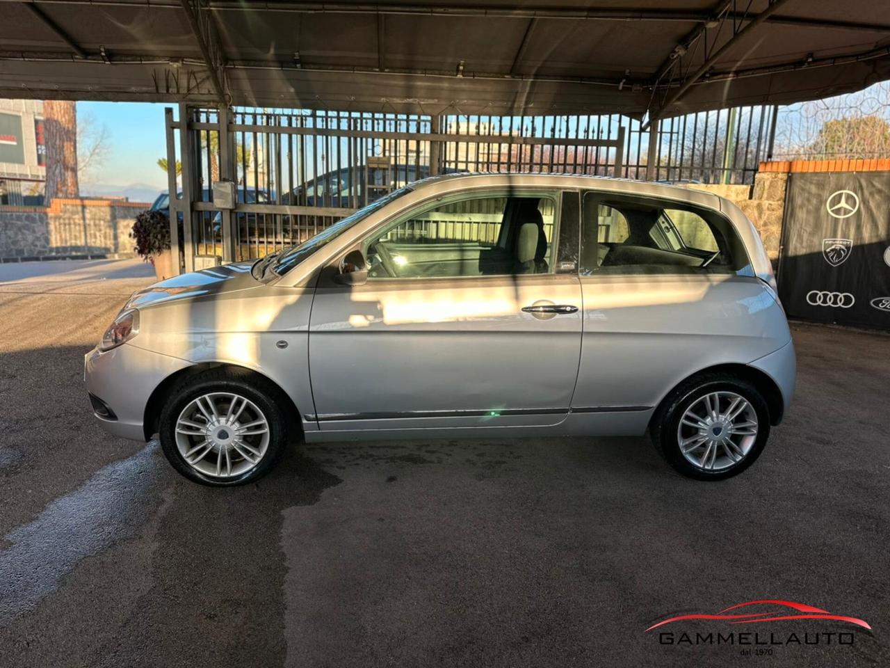 Lancia Ypsilon 1.3mjt Unyca 75cv