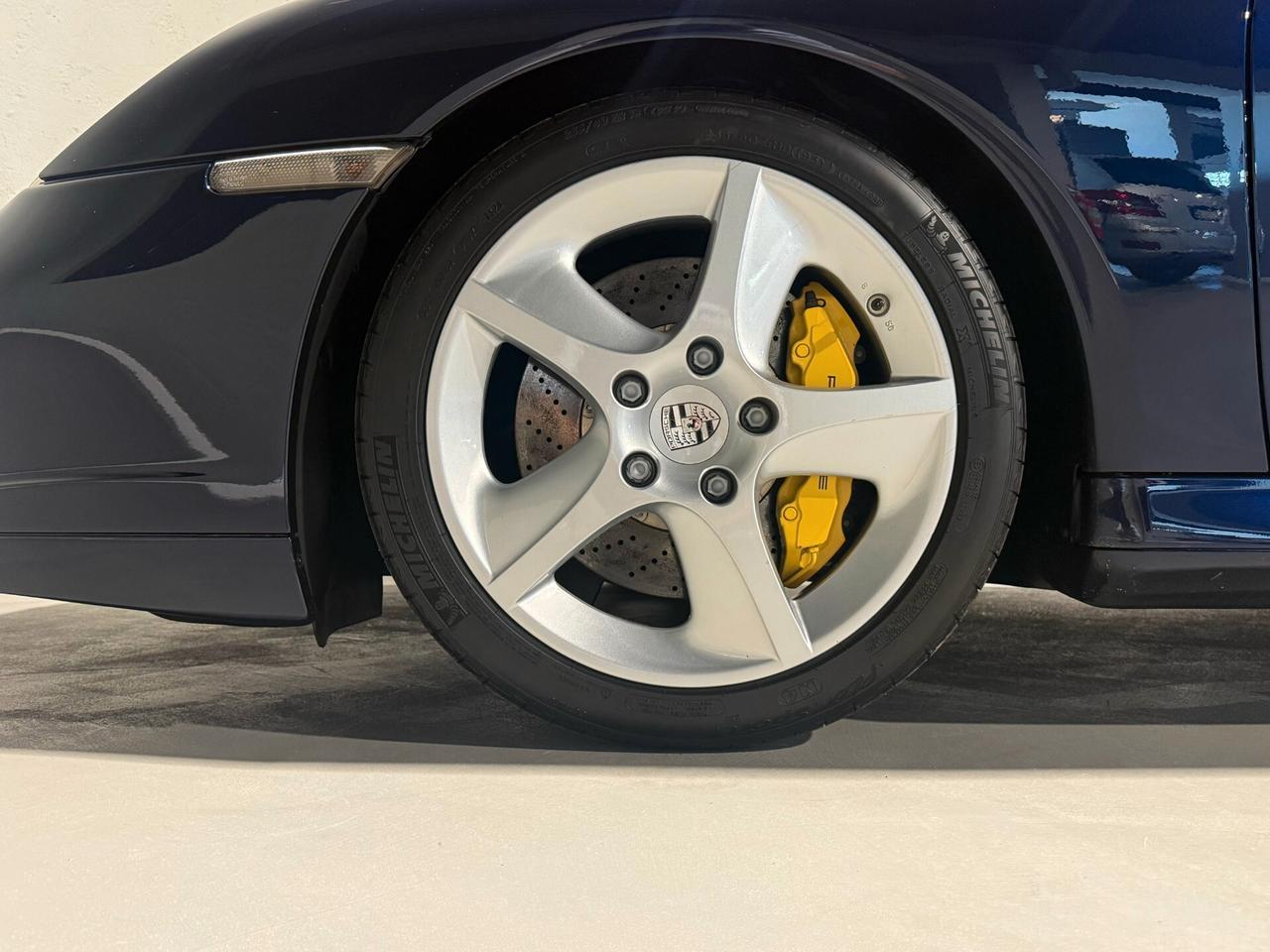 Porsche 911 Carrera 4S cat Coupé